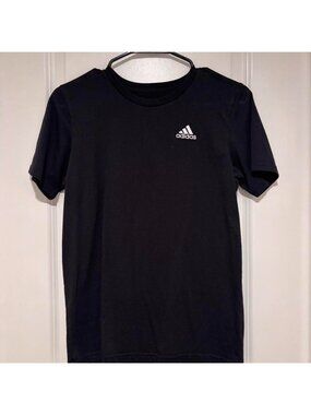 Adidas kids’ L pump cover teeExcellent...
